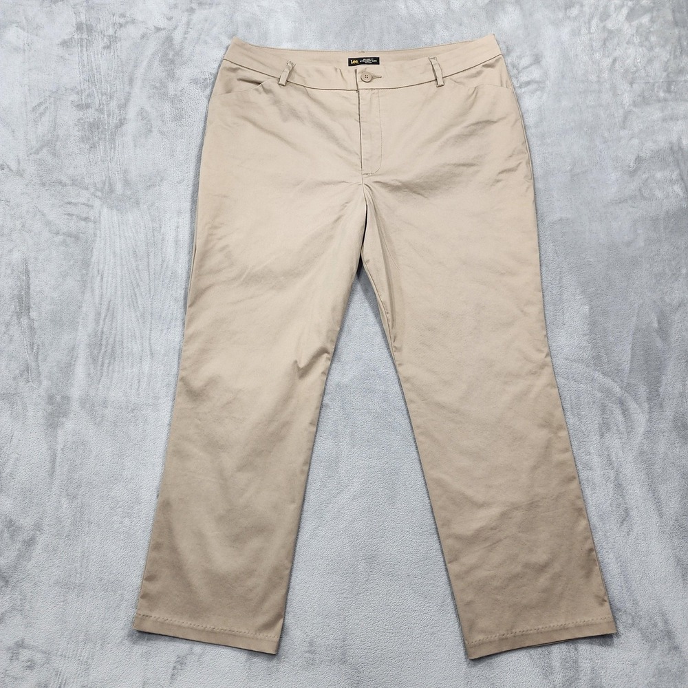 Lee Pants Womens 18 SHORT Beige Relaxed Fit Straight Leg Wrinkle Free Khakis